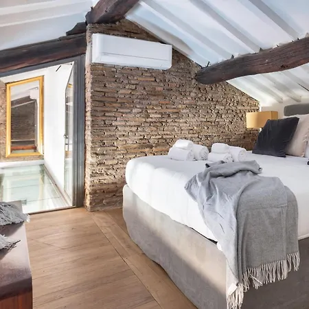 The Charming Attic - Piazza Di Spagna Area